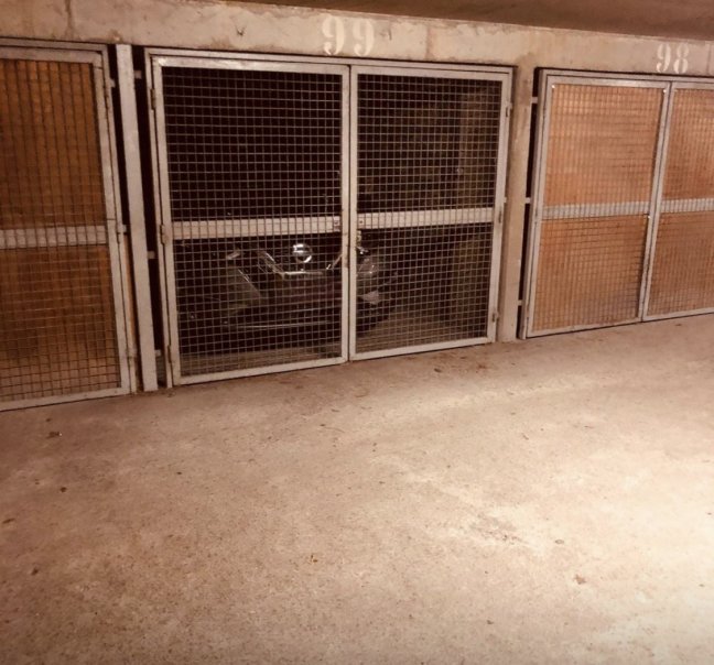 Vente box Neuilly-sur-seine 92200
