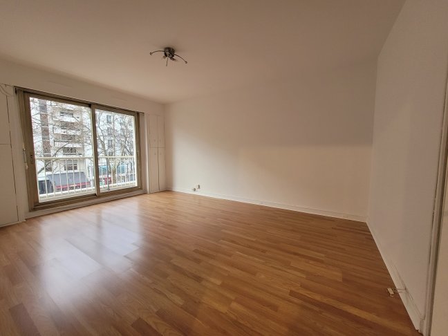 Location Appartement  2 pices - 44.19m 75014 Paris