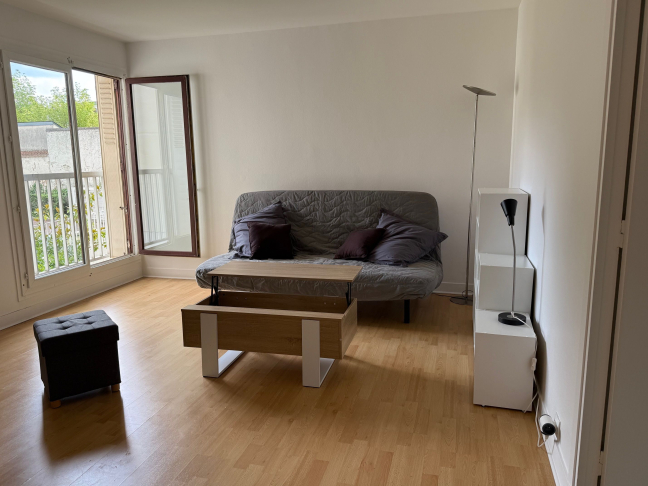 Location appartement meubléVersailles 78000