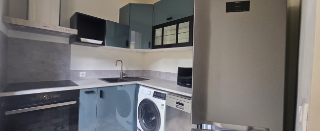 Location appartement meubléParis 75020