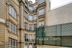 Location appartement Paris 75007