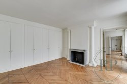 Location appartement meublParis 75007