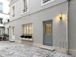 Location local commercial Paris 75007