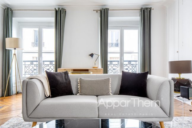 Location Appartement meubl 2 pices - 47.13m 75007 Paris