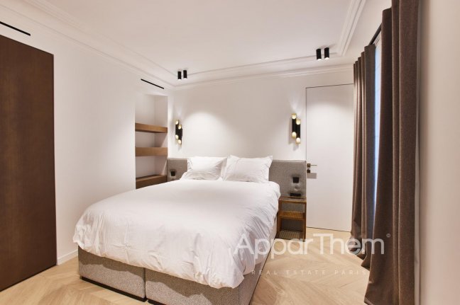 Location Appartement meubl 4 pices - 93m 75004 Paris