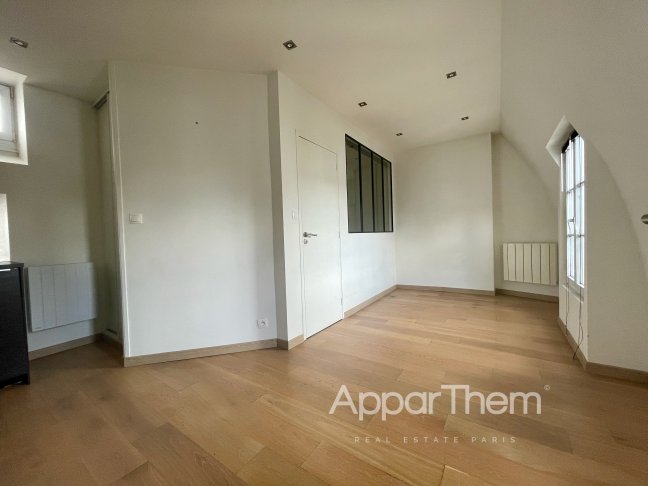 Vente Appartement  2 pices - 28.73m 75017 Paris