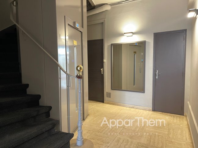 Vente Appartement  2 pices - 28.73m 75017 Paris