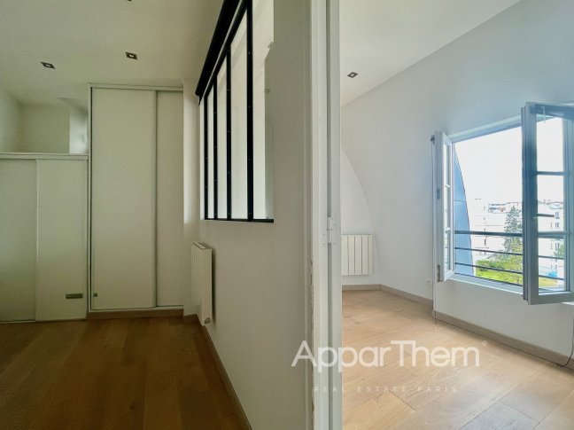 Vente Appartement  2 pices - 28.73m 75017 Paris