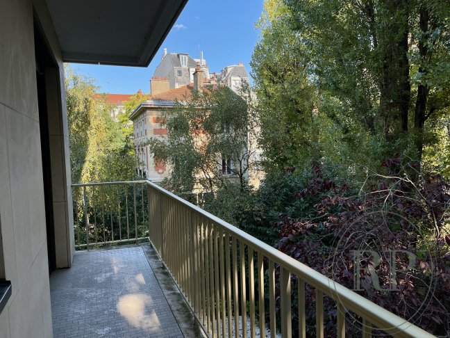 Vente Appartement  2 pices - 70.71m 92200 Neuilly-sur-seine