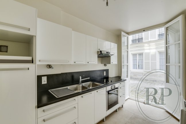 Location Appartement meubl 5 pices - 149.03m 75007 Paris