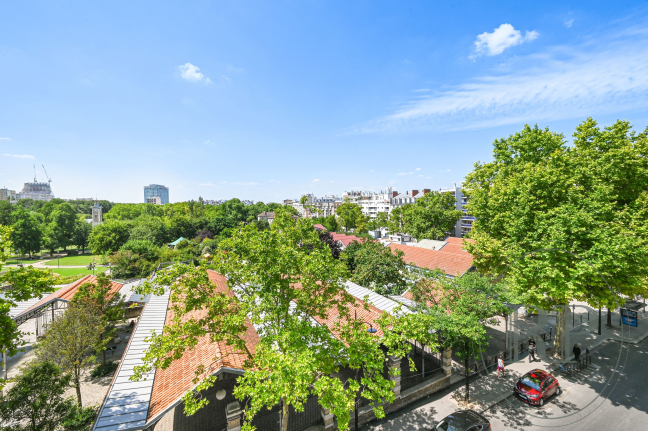 Vente Appartement 2 pièces - 47m² 75015 Paris