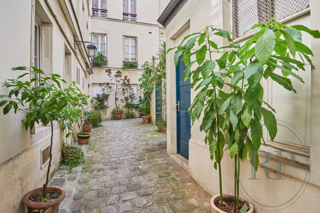 Vente Appartement 2 pièces - 46m² 75007 Paris