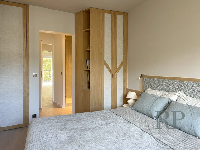 Vente Appartement 4 pièces - 93m² 75007 Paris