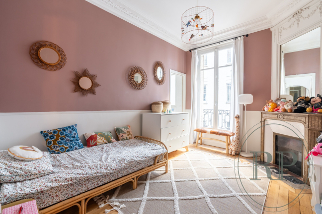 Vente Appartement 5 pièces - 148m² 75007 Paris