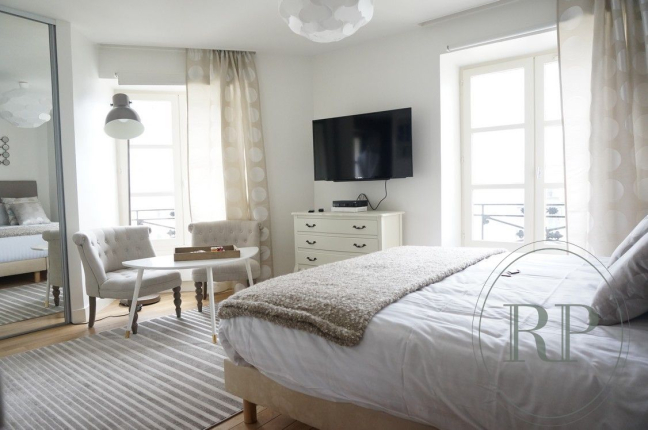 Vente Immeuble - 221.28m² 75002 Paris