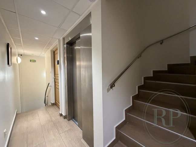 Vente Immeuble - 221.28m² 75002 Paris