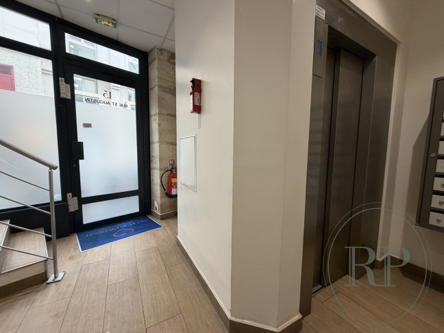 Vente Immeuble - 221.28m² 75002 Paris