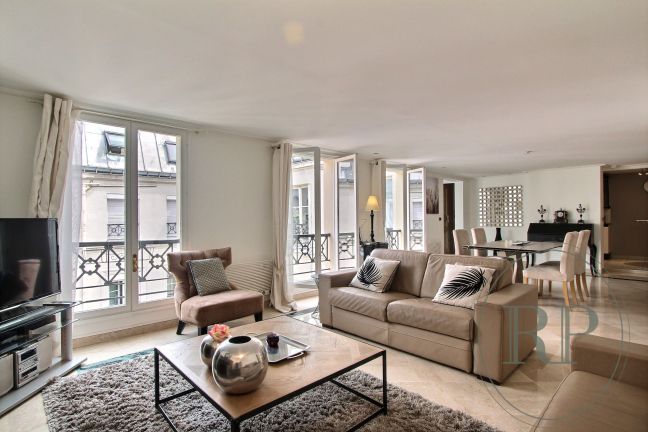 Vente Appartement 3 pièces - 95m² 75008 Paris