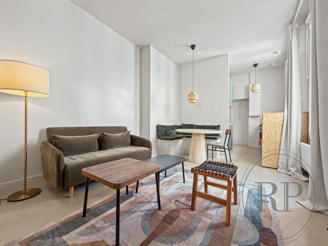 Location Appartement meubl� 1 pi�ce (studio) - 30m� 75007 Paris