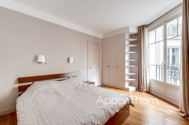 Location Appartement meubl 6 pices - 155m 75016 Paris