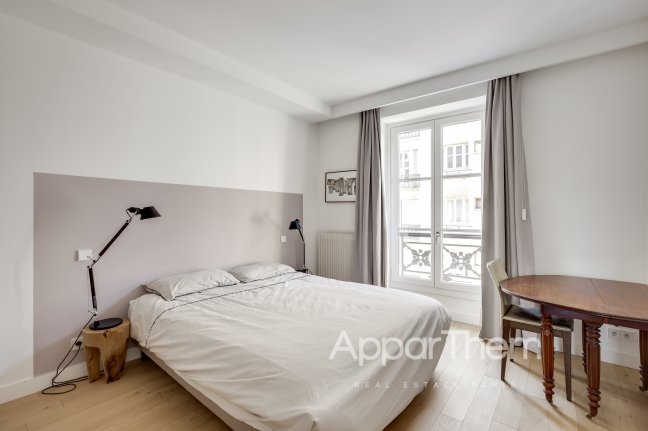 Location Appartement meubl 4 pices - 65.73m 75007 Paris