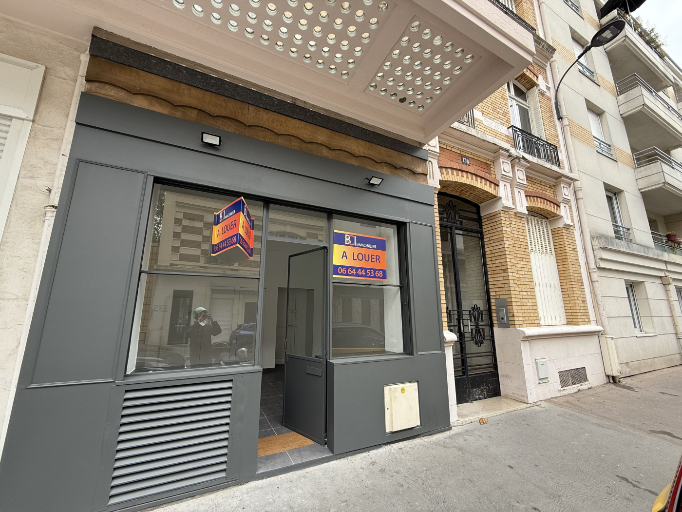 Agence immobilière de 