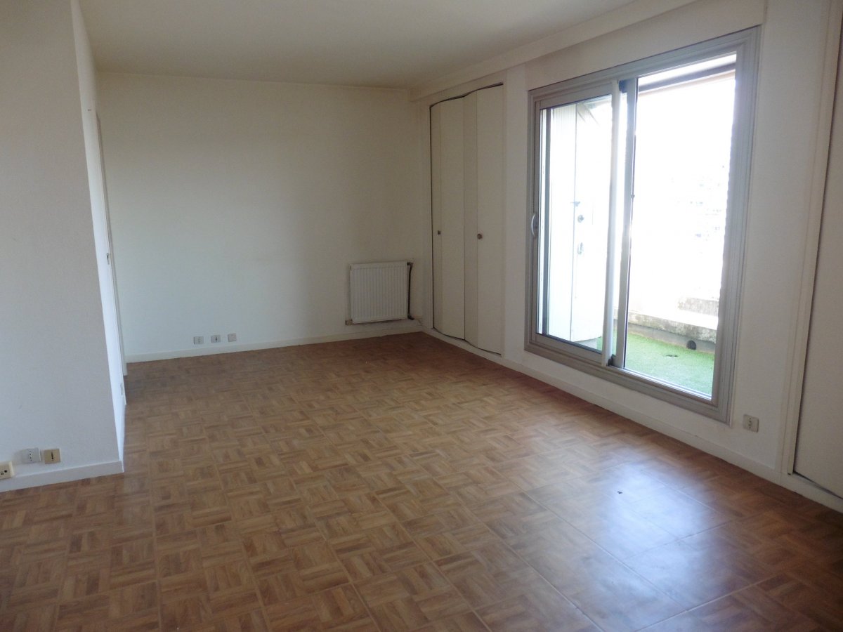 Vente Appartement  2 pices - 43.3m 75015 Paris