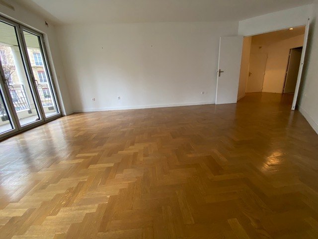 Location Appartement  2 pices - 66m 75016 Paris