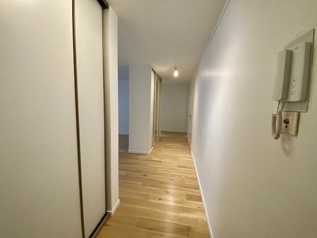 Location Appartement  3 pices - 71.59m 75016 Paris