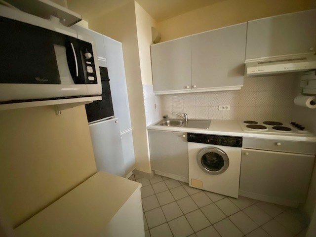 Location Appartement  2 pices - 50m 78000 Versailles