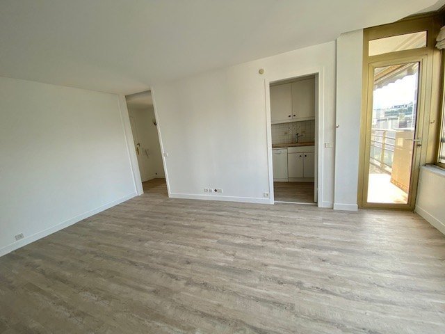 Location Appartement  2 pices - 47m 92300 Levallois Perret