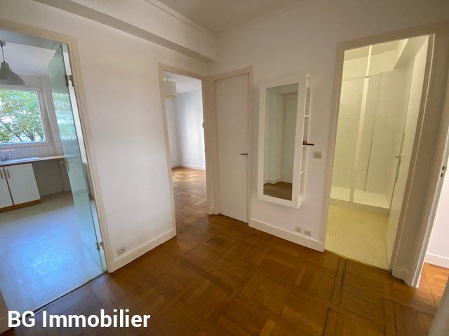 Location Appartement  3 pices - 63m 75015 Paris