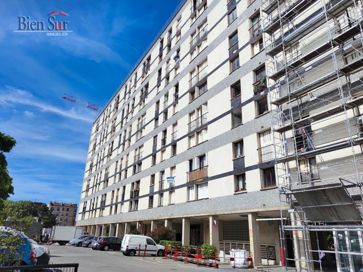 Vente Appartement  3 pices - 53.72m 94200 Ivry Sur Seine