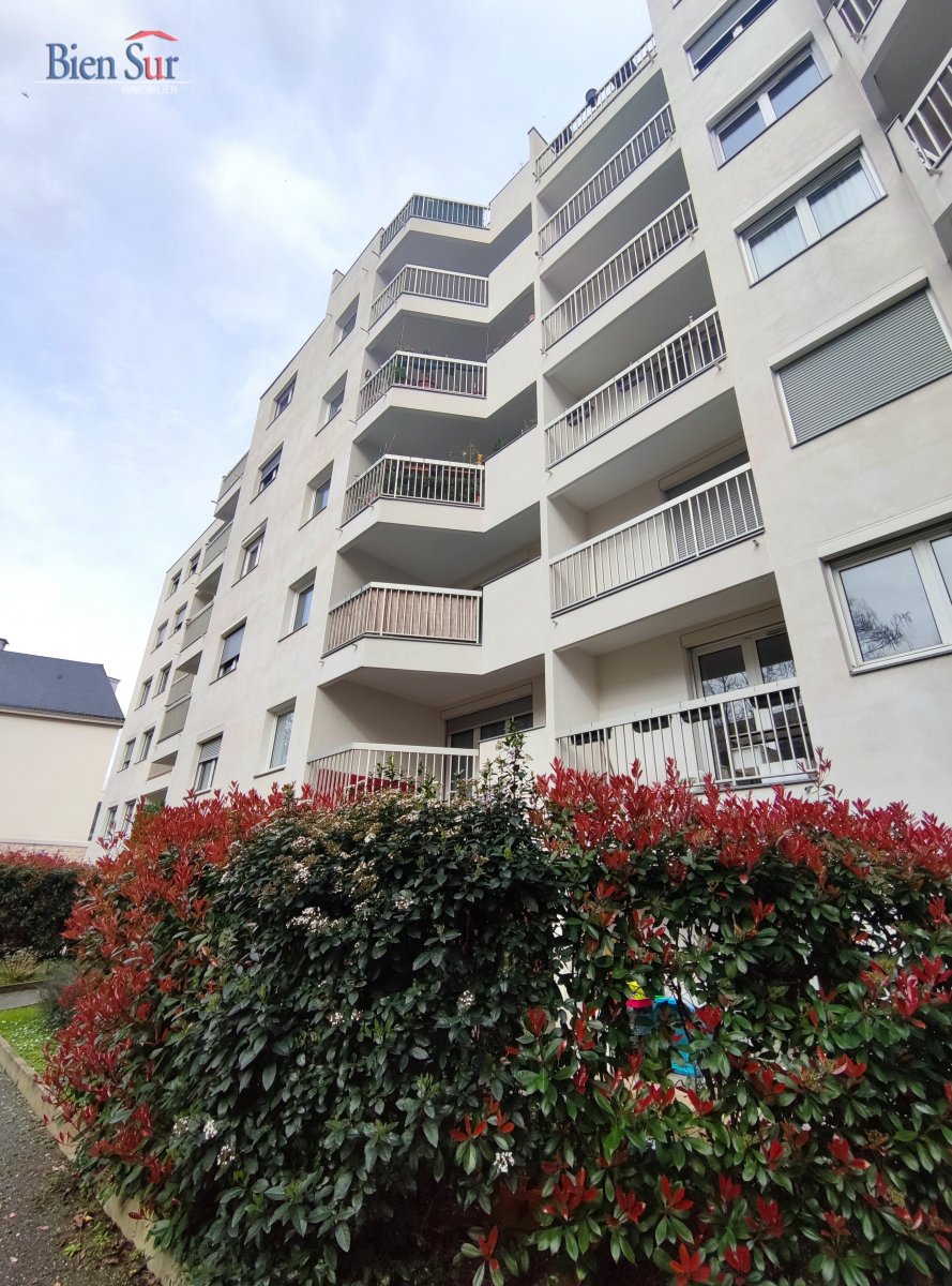 Vente Appartement  2 pices - 47.51m 75020 Paris