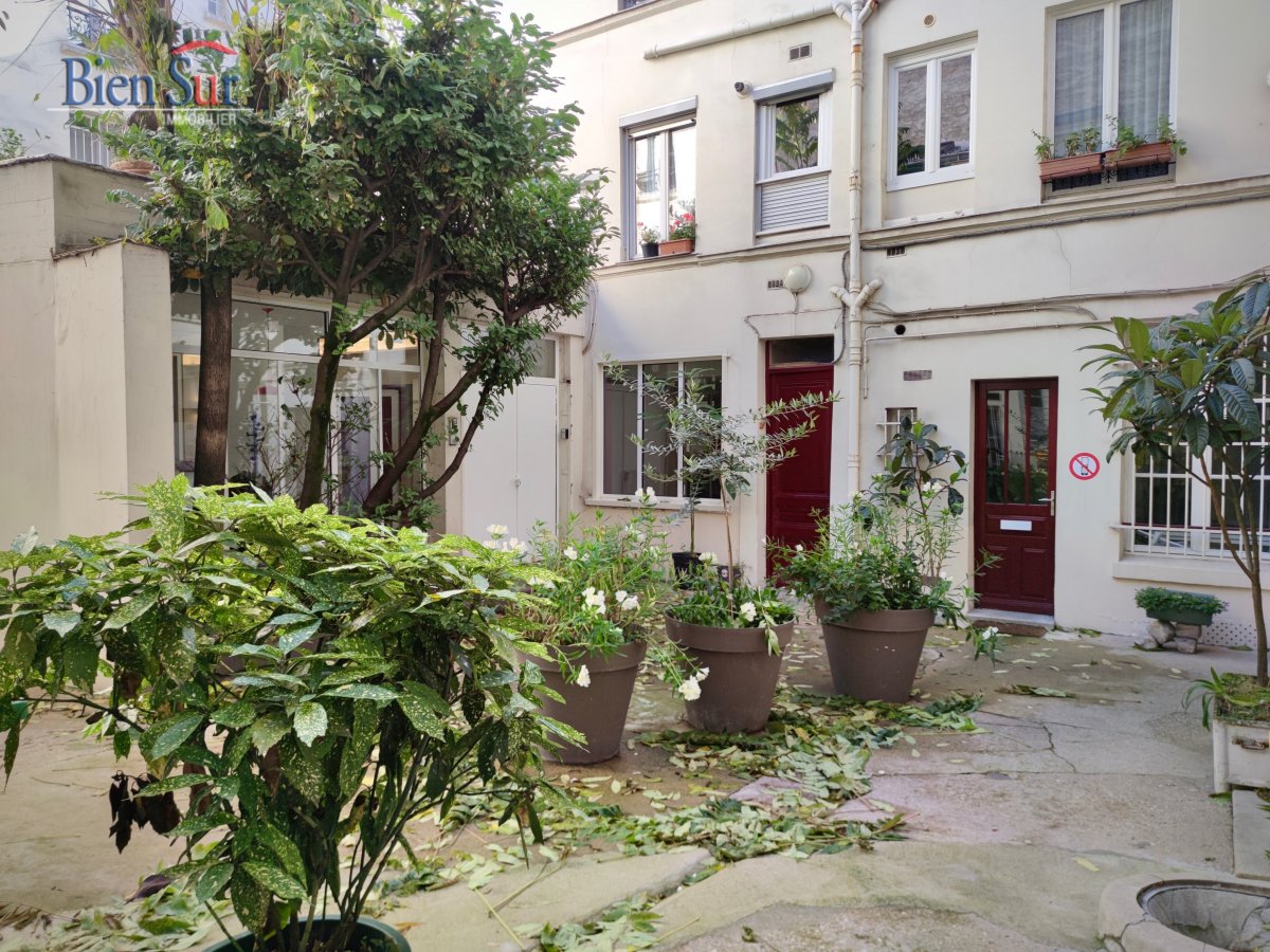 Vente Appartement  3 pices - 53.05m 75018 Paris