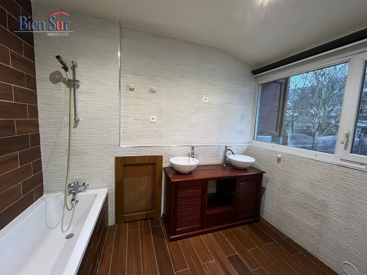 Vente Maison  4 pices - 100m 94340 Joinville-le-pont