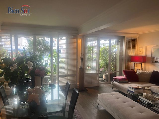 Vente Appartement 7 pièces - 161.48m² 75013 Paris