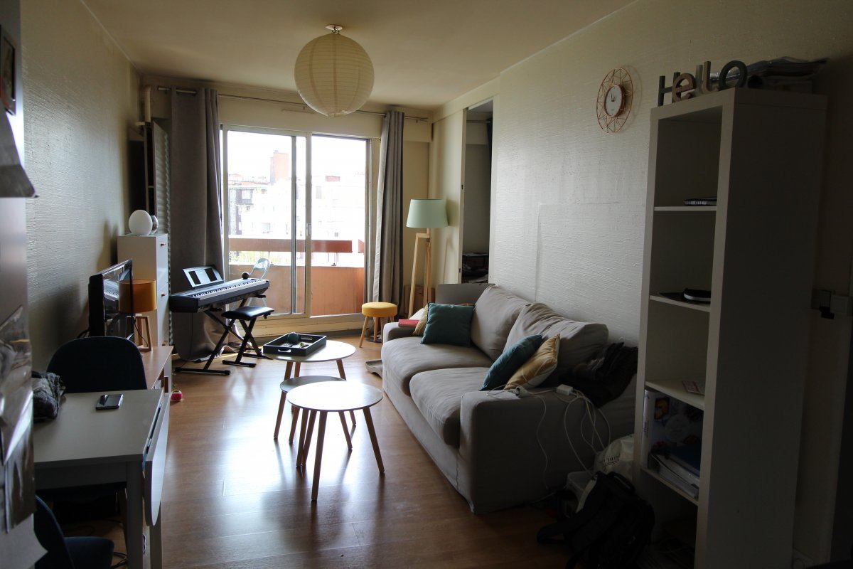 Vente Appartement  2 pices - 41.98m  Paris
