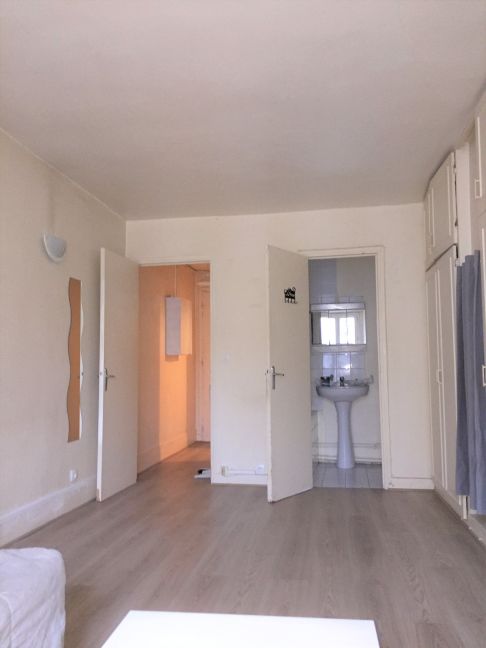 Location appartement meubléParis 10 75010