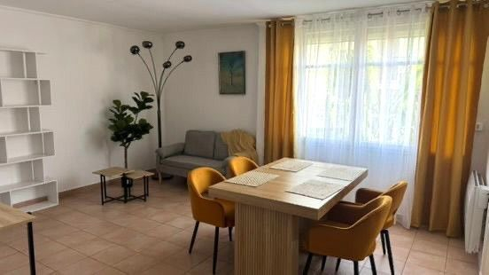 Location Appartement meubl� 2 pi�ces - 45m� 06400 Cannes
