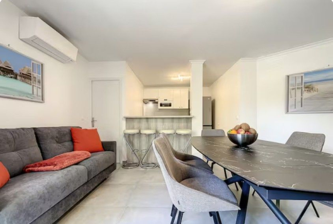 Location appartement meubléCannes 06400