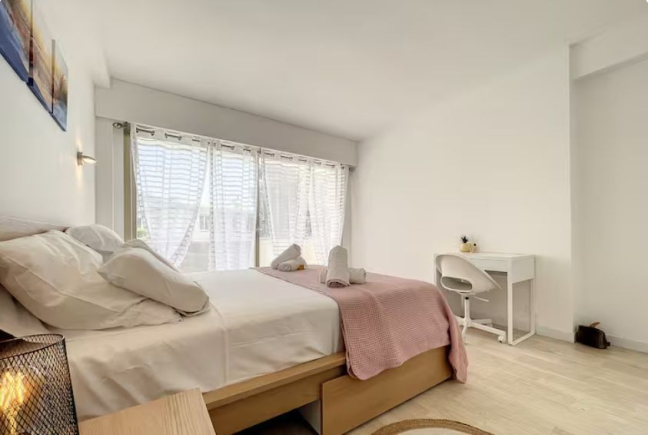 Location Appartement meubl� 5 pi�ces - 120m� 06400 Cannes