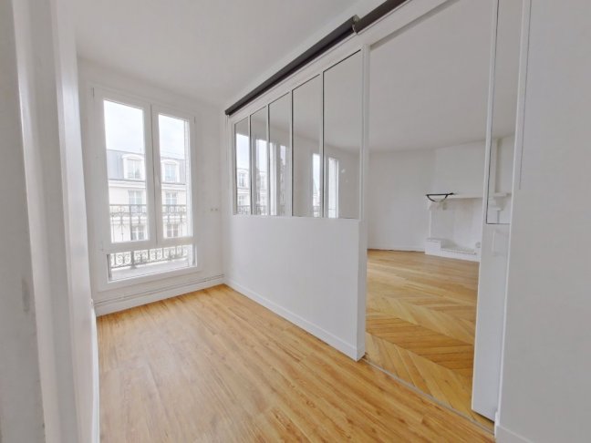 Vente Appartement  3 pices - 65.11m 75010 Paris 10eme Arrondissement