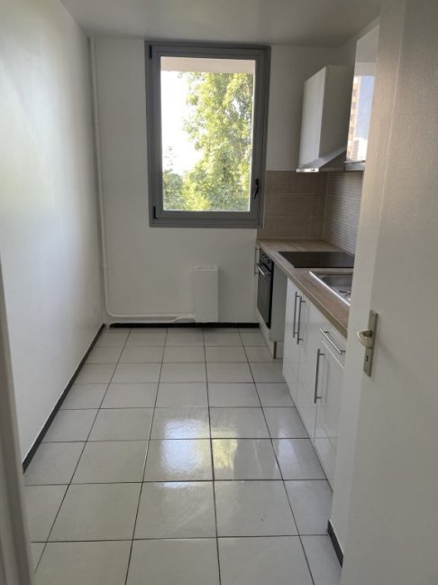Location appartement Stains 93240