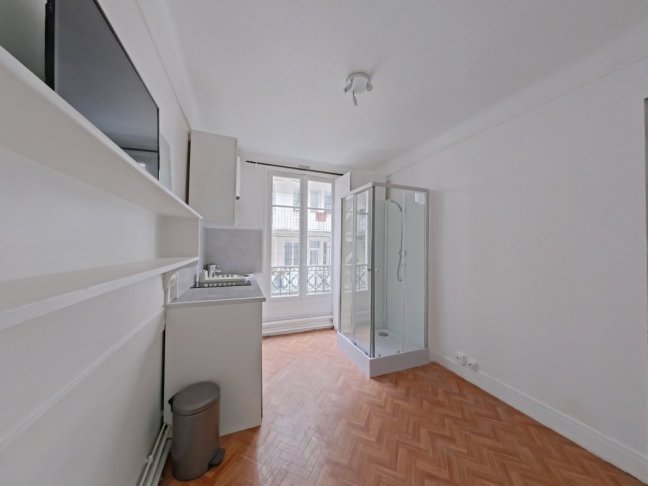 Location Appartement  1 pi�ce (studio) - 9.19m� 75015 Paris 15eme Arrondissement