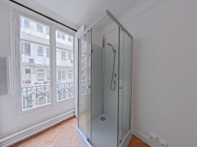 Location Appartement  1 pi�ce (studio) - 9.19m� 75015 Paris 15eme Arrondissement