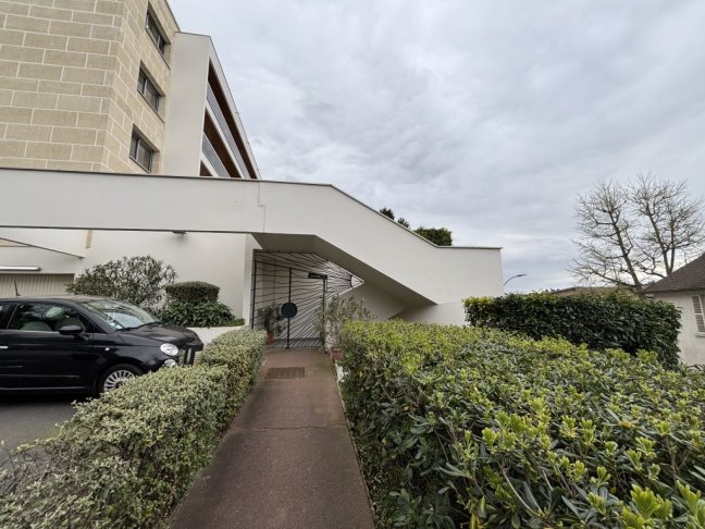 Location Appartement  5 pi�ces - 101.8m� 78100 St Germain En Laye