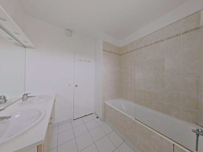 Location Appartement  5 pi�ces - 101.7m� 78100 St Germain En Laye