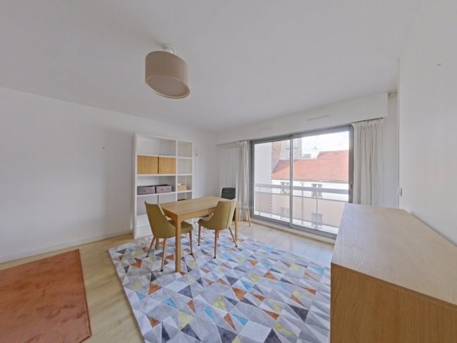 Location Appartement  1 pi�ce (studio) - 28.4m� 75011 Paris 11eme Arrondissement