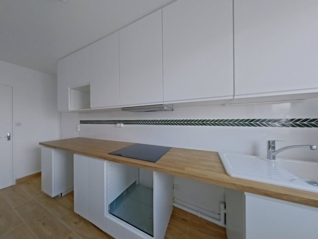 Location Appartement  2 pi�ces - 54.4m� 75020 Paris 20eme Arrondissement
